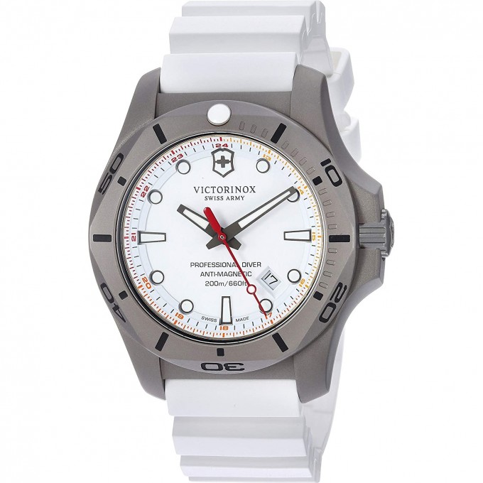 Наручные часы VICTORINOX I.N.O.X. 241811 Наручные часы VICTORINOX I.N.O.X. 241811